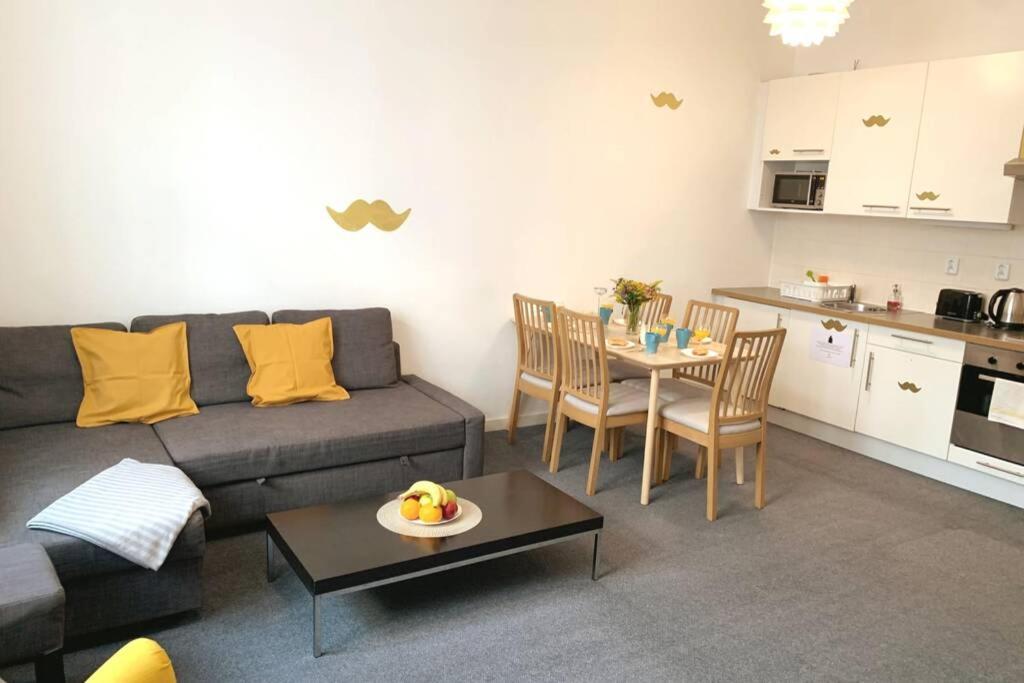 Little Tom Apartments 프라하 외부 사진
