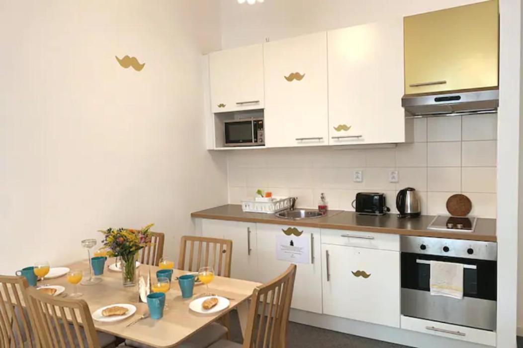 Little Tom Apartments 프라하 외부 사진