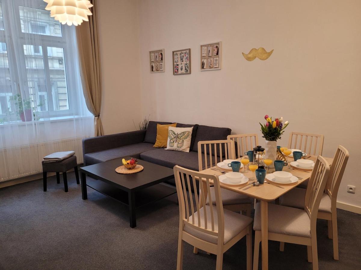 Little Tom Apartments 프라하 외부 사진