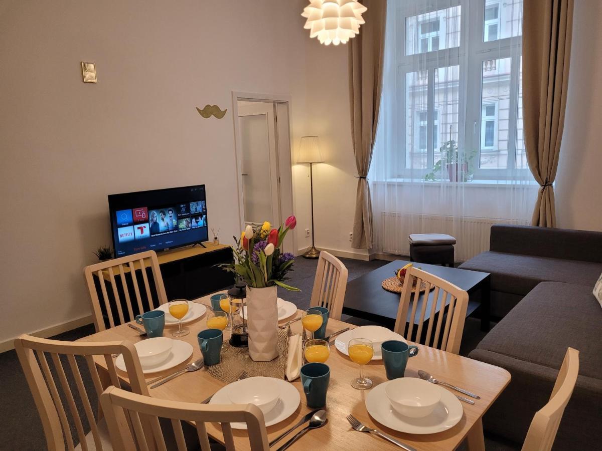 Little Tom Apartments 프라하 외부 사진