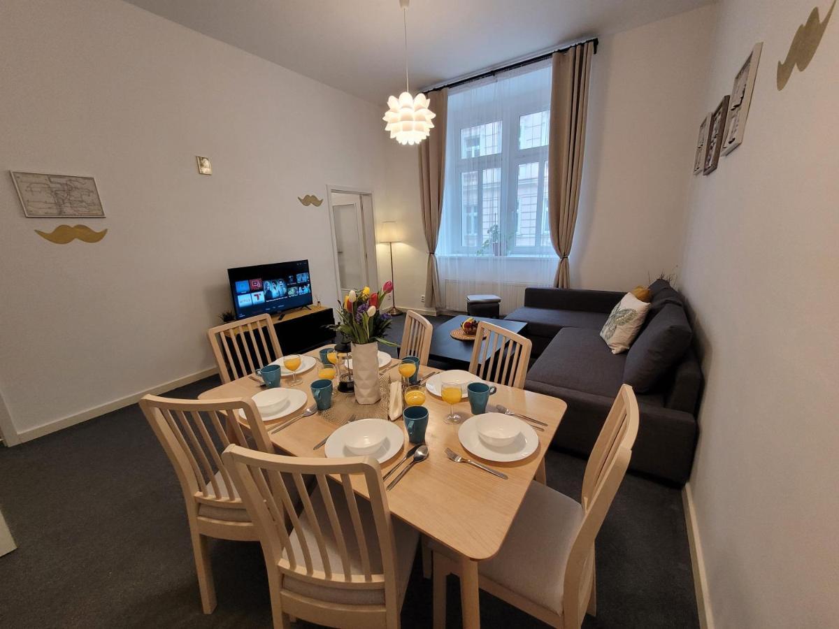 Little Tom Apartments 프라하 외부 사진